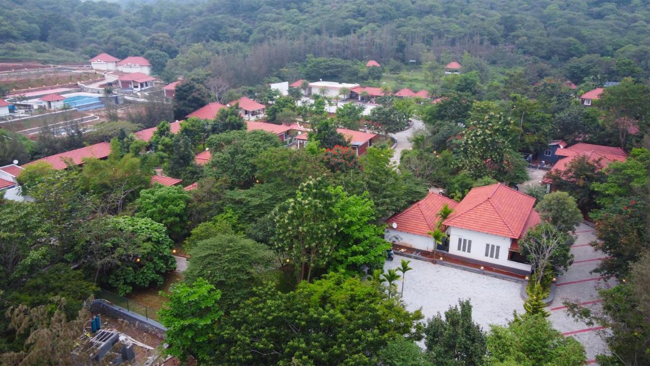 Aara Jungle Resort Коимбатур Экстерьер фото